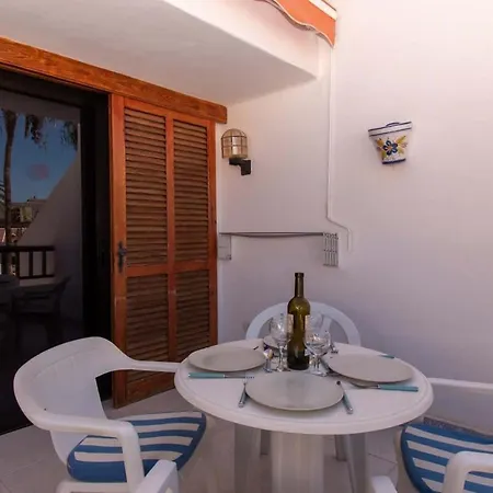 Parque Santiago Ii 115 - One Bed With Pool View * Playa de las Americas (Tenerife)