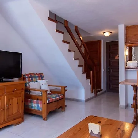 Parque Santiago Ii 115 - One Bed With Pool View * Playa de las Americas (Tenerife)